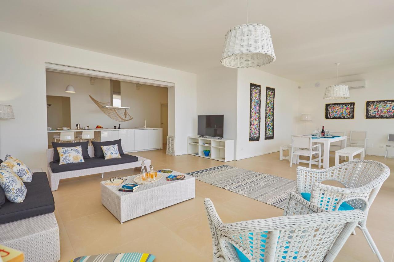 Casa Sugli Scogli Βίλα Fontane Bianche Εξωτερικό φωτογραφία