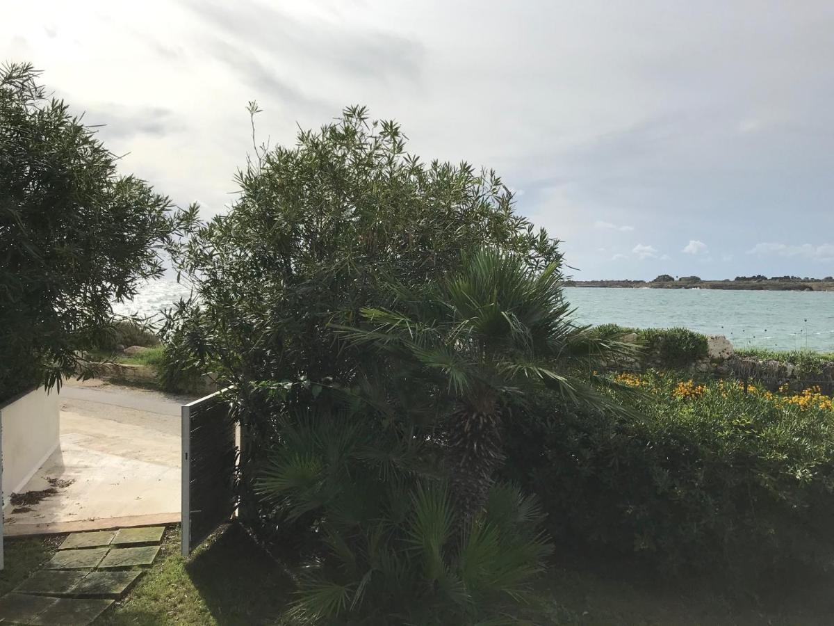 Casa Sugli Scogli Βίλα Fontane Bianche Εξωτερικό φωτογραφία